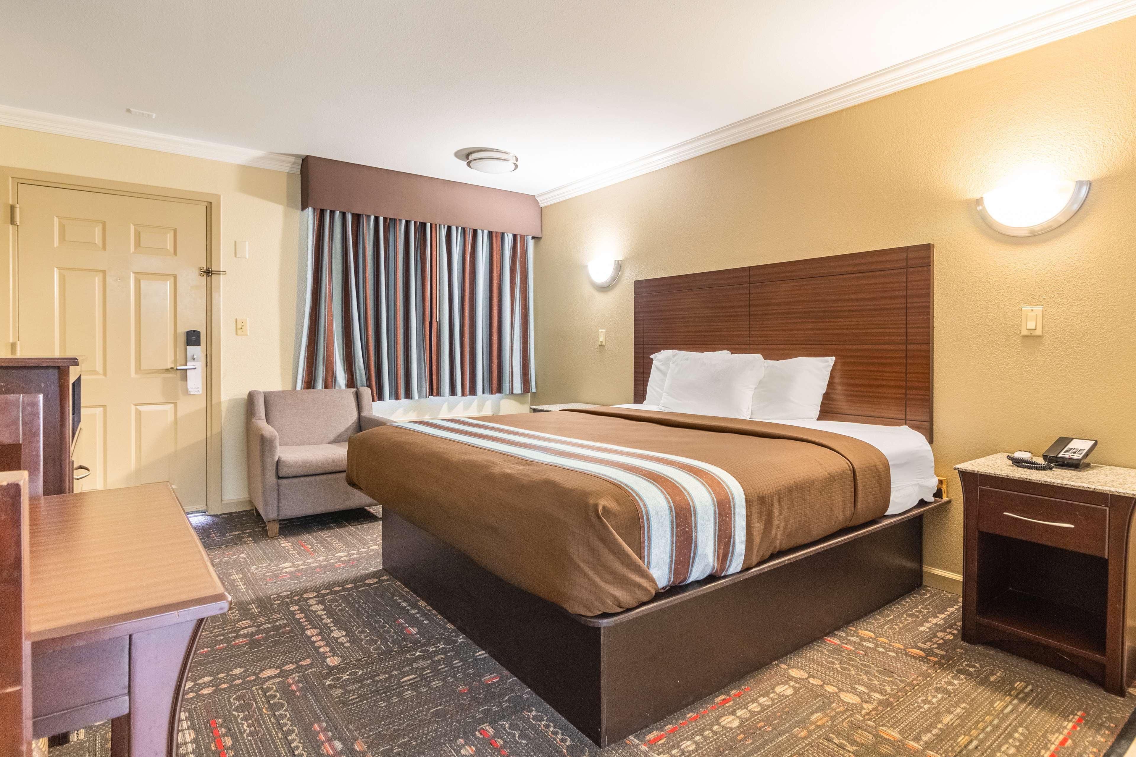 Hotel Dan Inn Uberaba & Convencoes By Nacional Inn 외부 사진