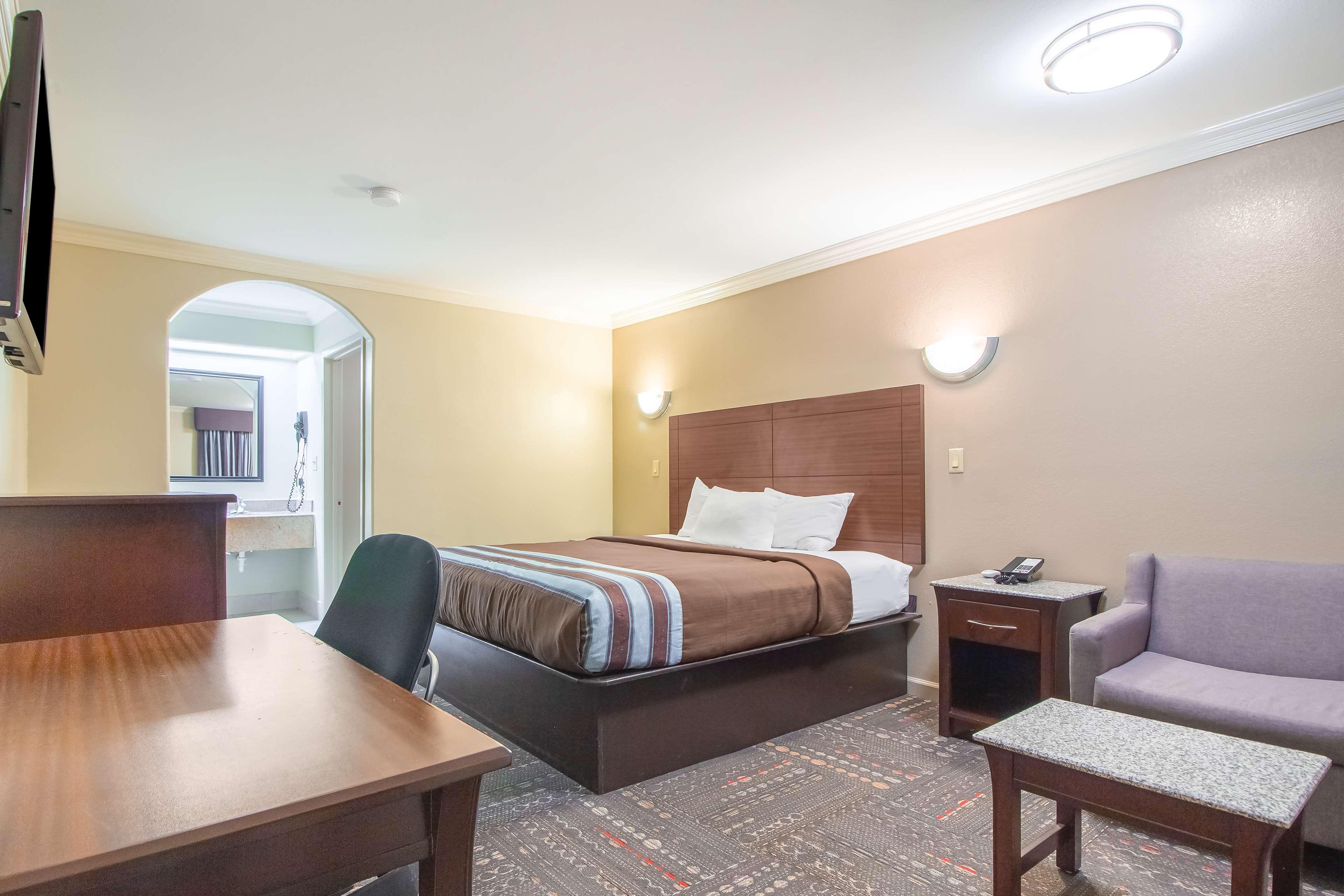 Hotel Dan Inn Uberaba & Convencoes By Nacional Inn 외부 사진
