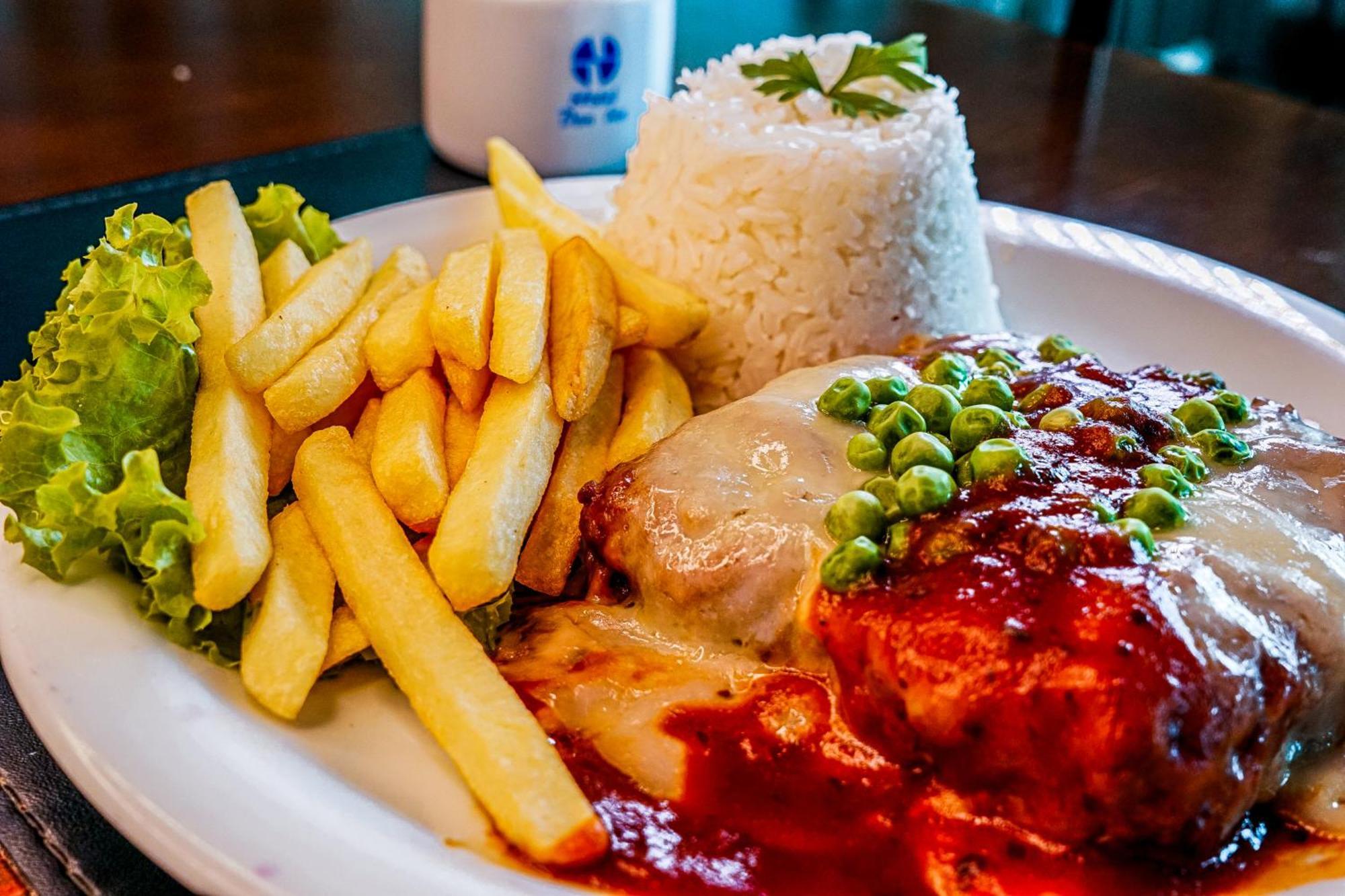 Hotel Dan Inn Uberaba & Convencoes By Nacional Inn 외부 사진